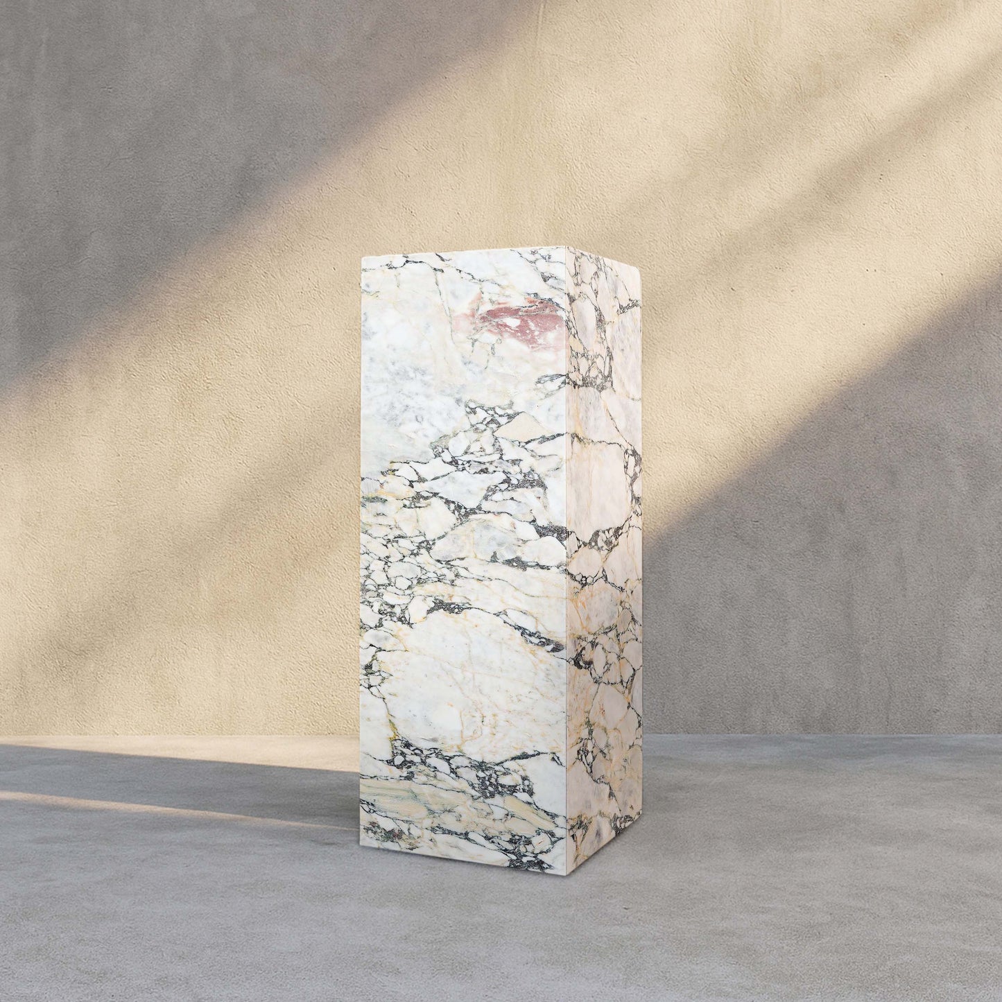 Arabescato Viola Marble Plinth
