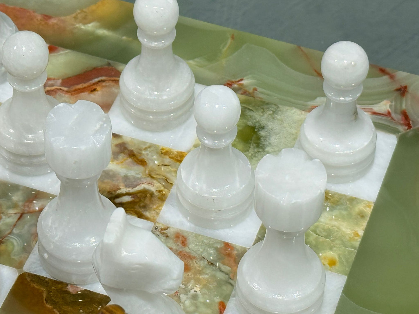 Maha Handcrafted Green Onyx & White Marble Chess Set